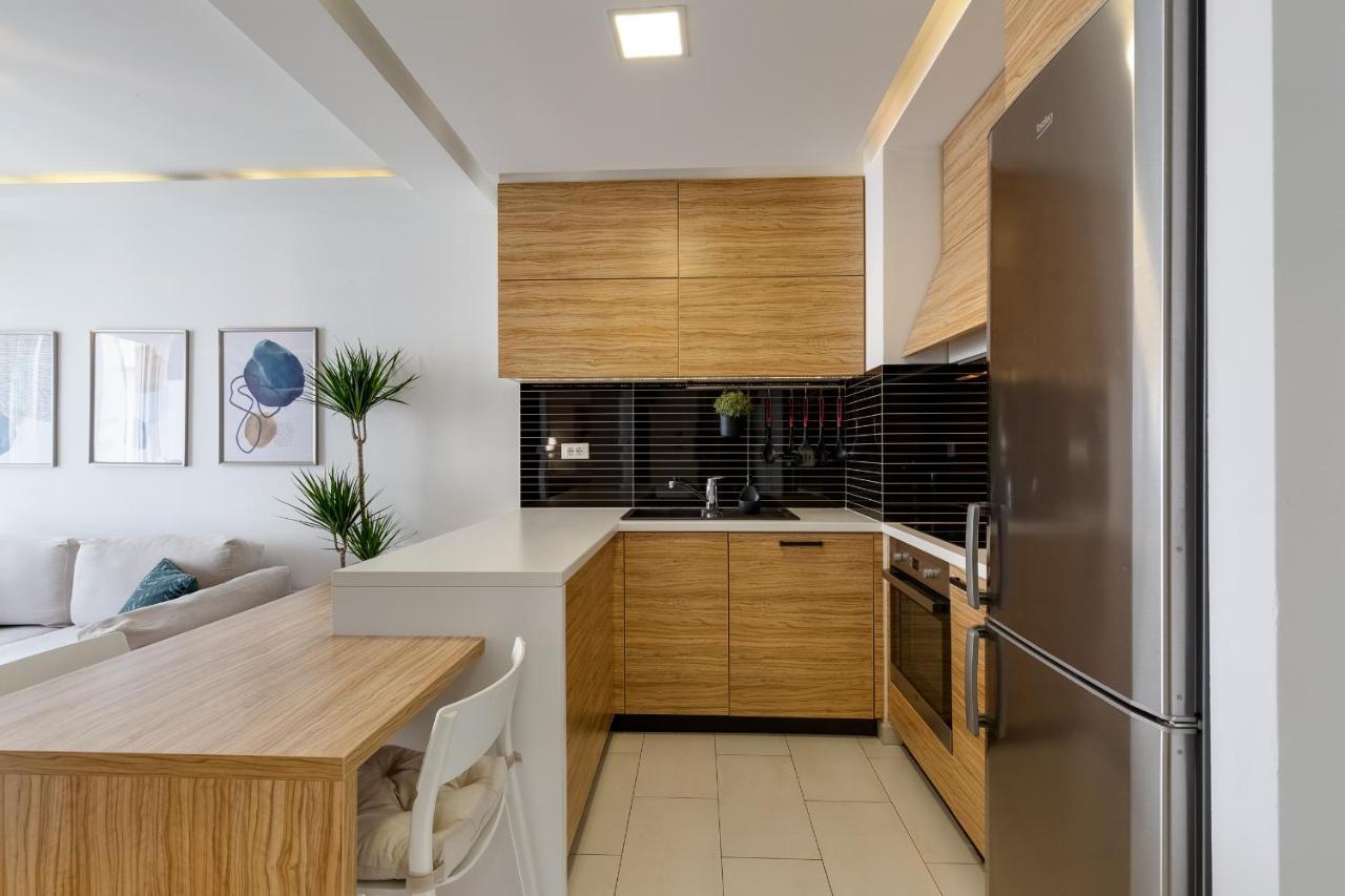 City Lux Apartment 1- With Garage And Balcony 扎达尔 外观 照片