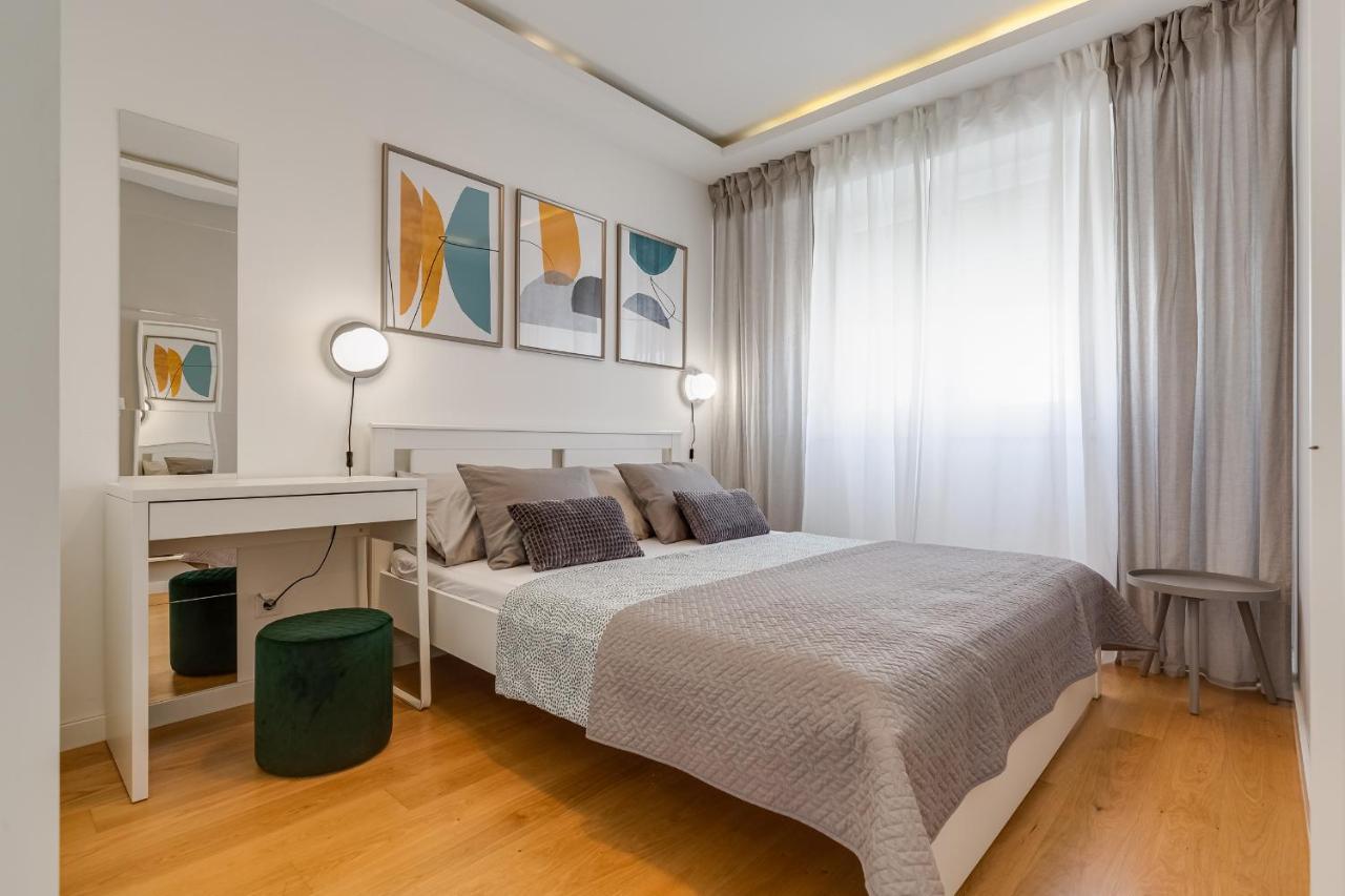 City Lux Apartment 1- With Garage And Balcony 扎达尔 外观 照片