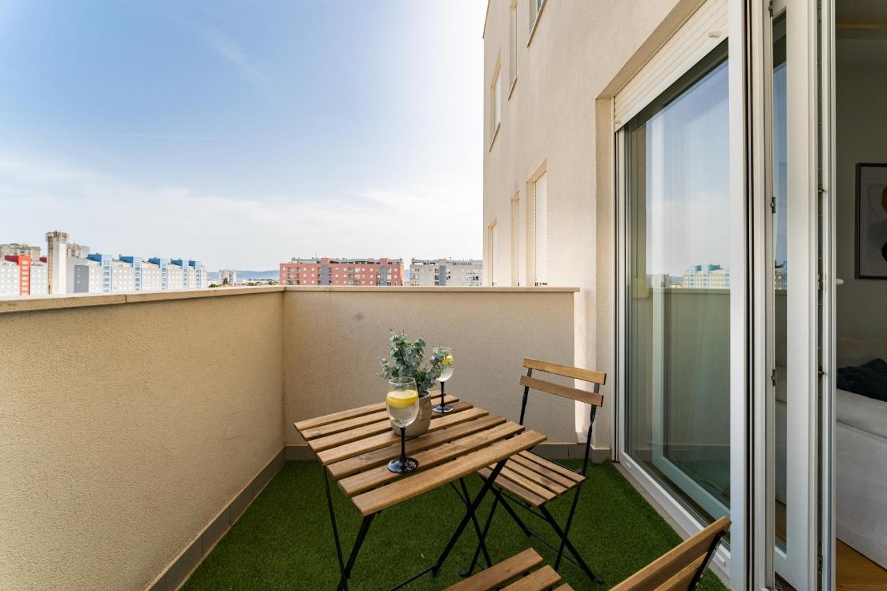 City Lux Apartment 1- With Garage And Balcony 扎达尔 外观 照片